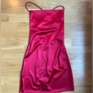 RED OPEN BACK SATIN MINI DRESS